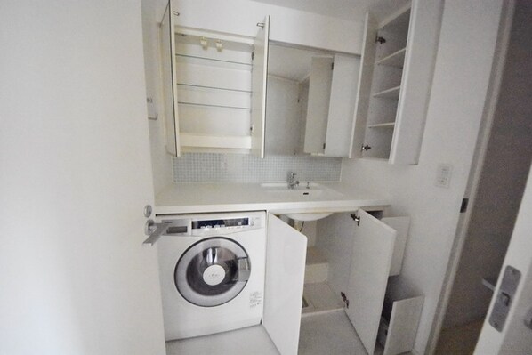 ドゥーエ日本橋浜町の物件内観写真